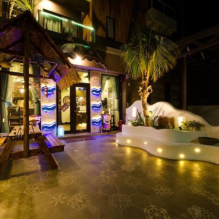 Summer Bay Inn Heng-ch'un Exterior foto